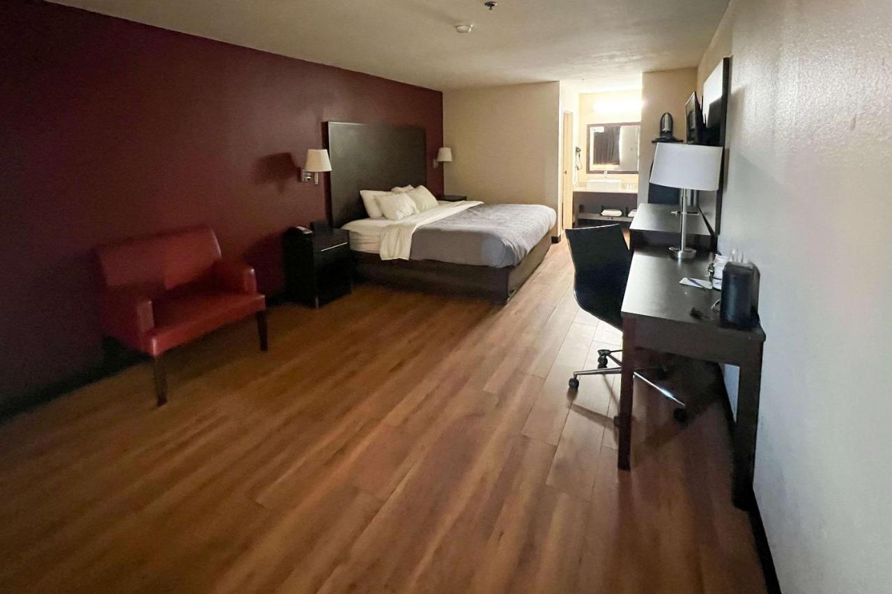 Quality Inn & Suites I-10 Near Fiesta Texas San Antonio Extérieur photo